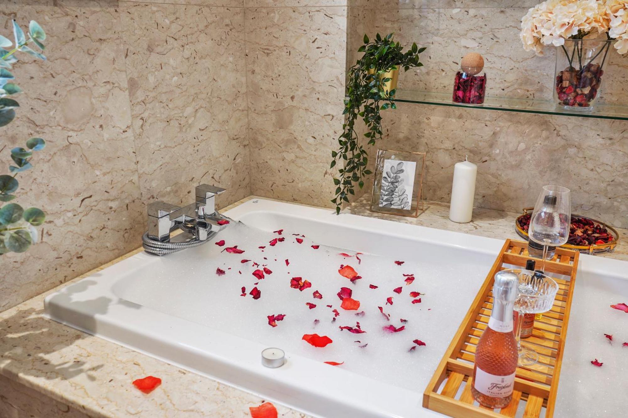Villa Mews House London With Private Patio & Parking Exterior foto
